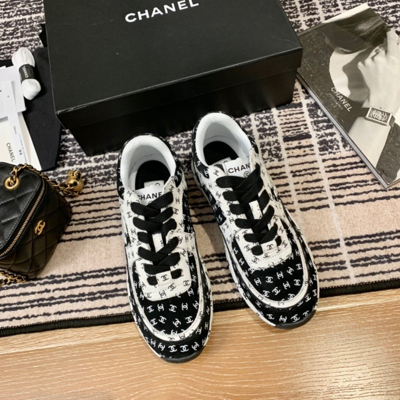 Chanel Sneaker