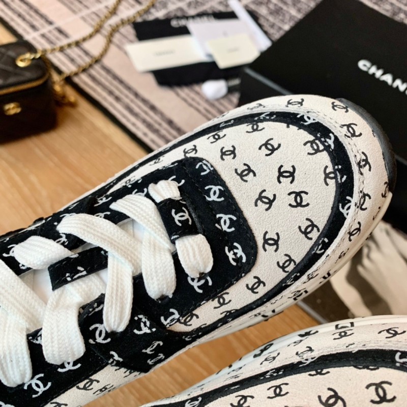 Chanel Sneaker