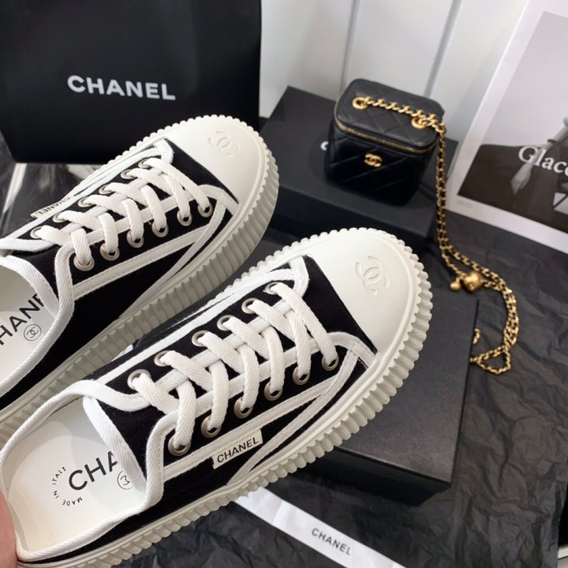 Chanel Sneaker