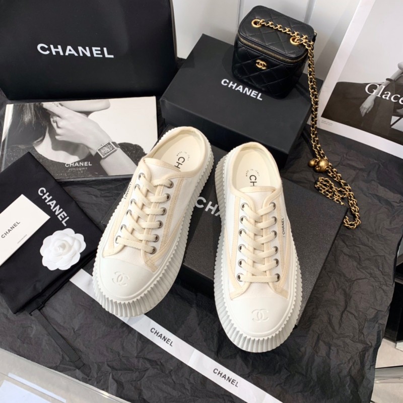 Chanel Sneaker