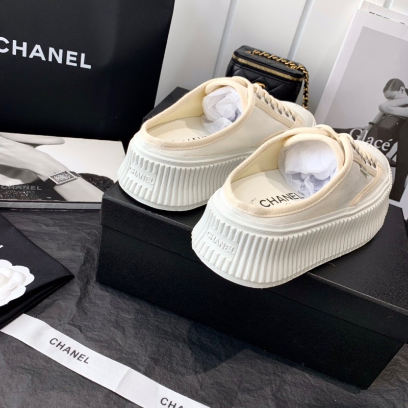 Chanel Sneaker