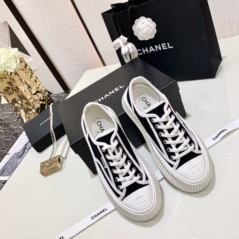 Chanel Sneaker