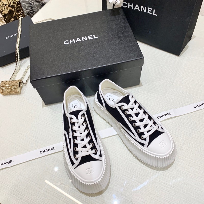 Chanel Sneaker