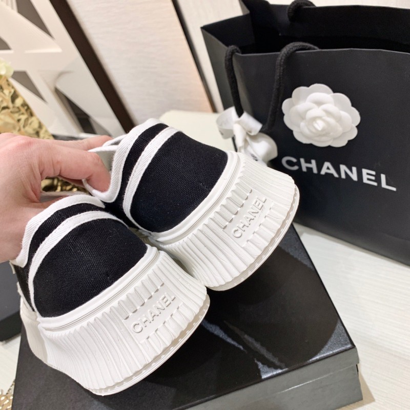 Chanel Sneaker