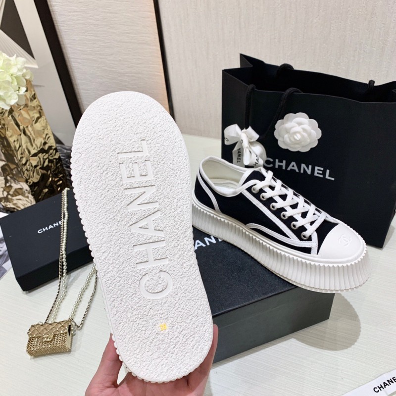 Chanel Sneaker