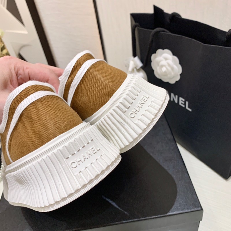 Chanel Sneaker