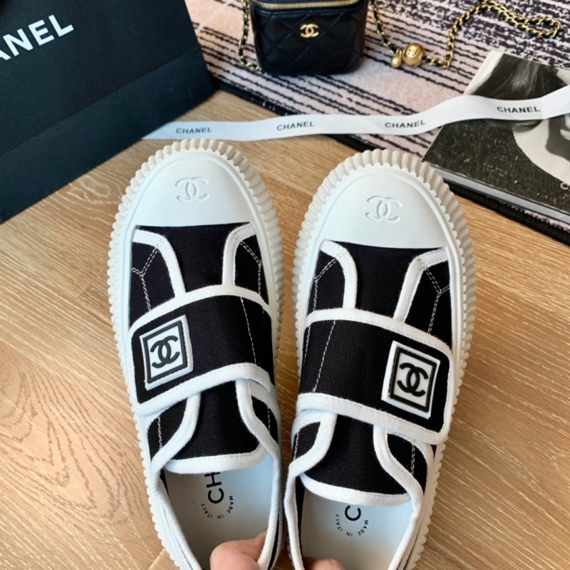 Chanel Sneaker