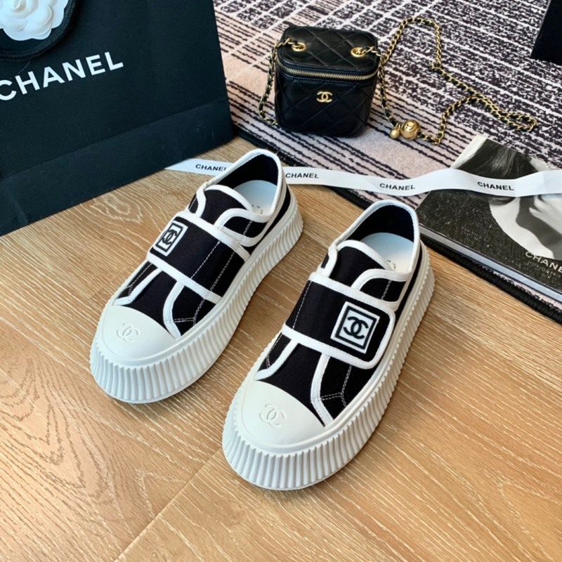 Chanel Sneaker