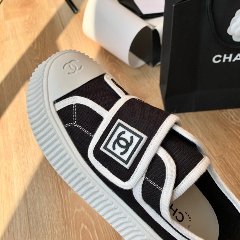 Chanel Sneaker