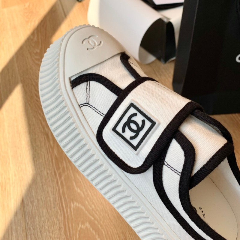 Chanel Sneaker