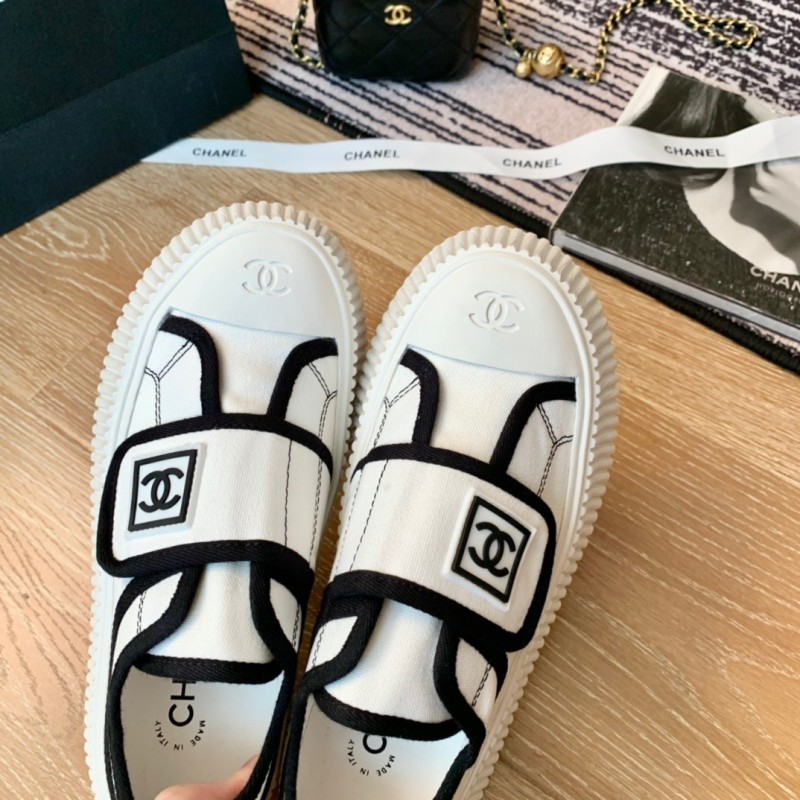 Chanel Sneaker