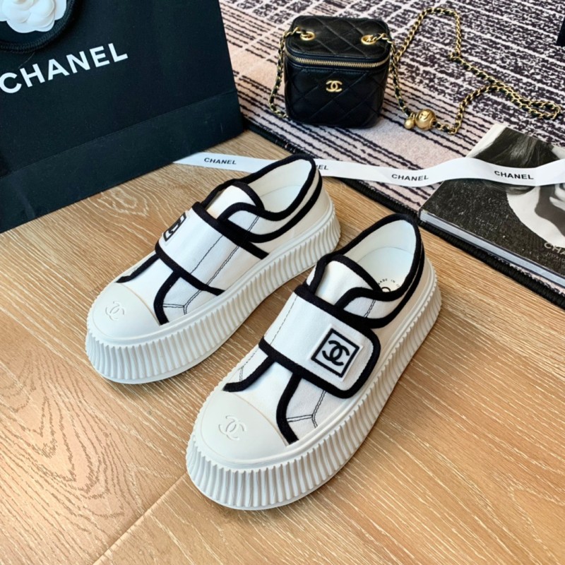 Chanel Sneaker