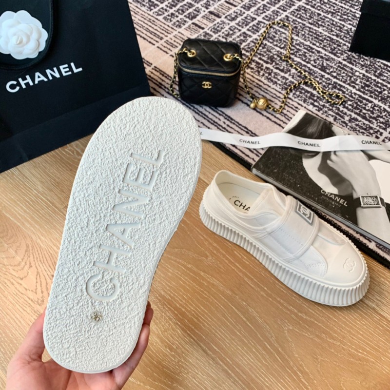 Chanel Sneaker