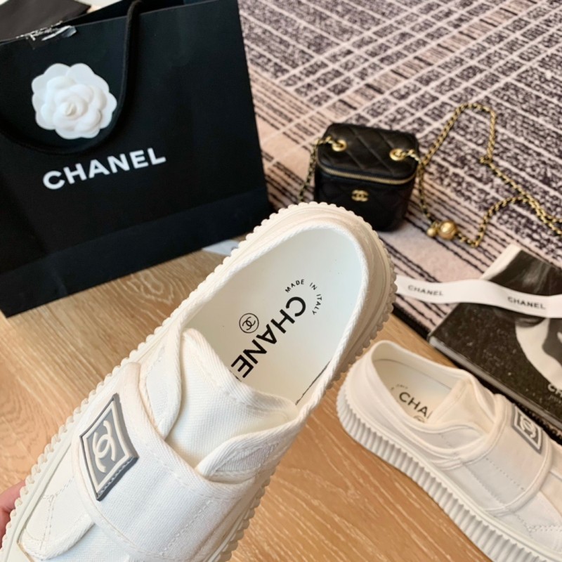 Chanel Sneaker