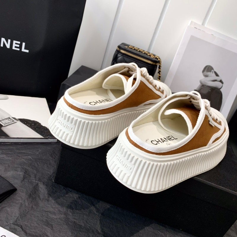 Chanel Sneaker