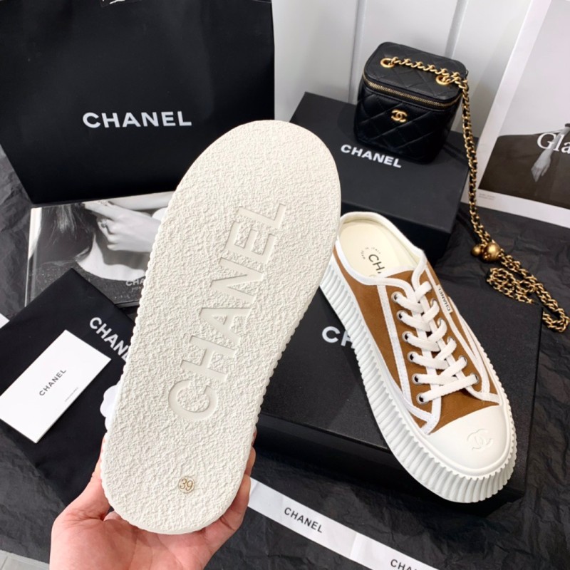 Chanel Sneaker