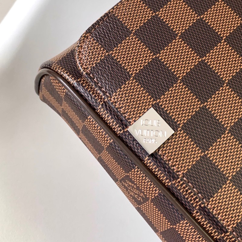 LV Messenger Bag大号