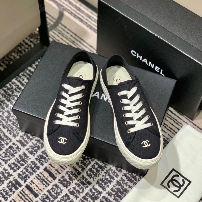 Chanel Sneakers 