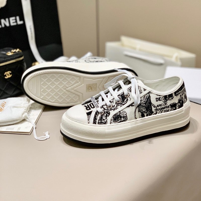 Dior Sneakers  