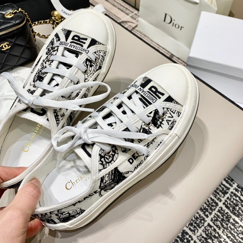 Dior Sneakers  