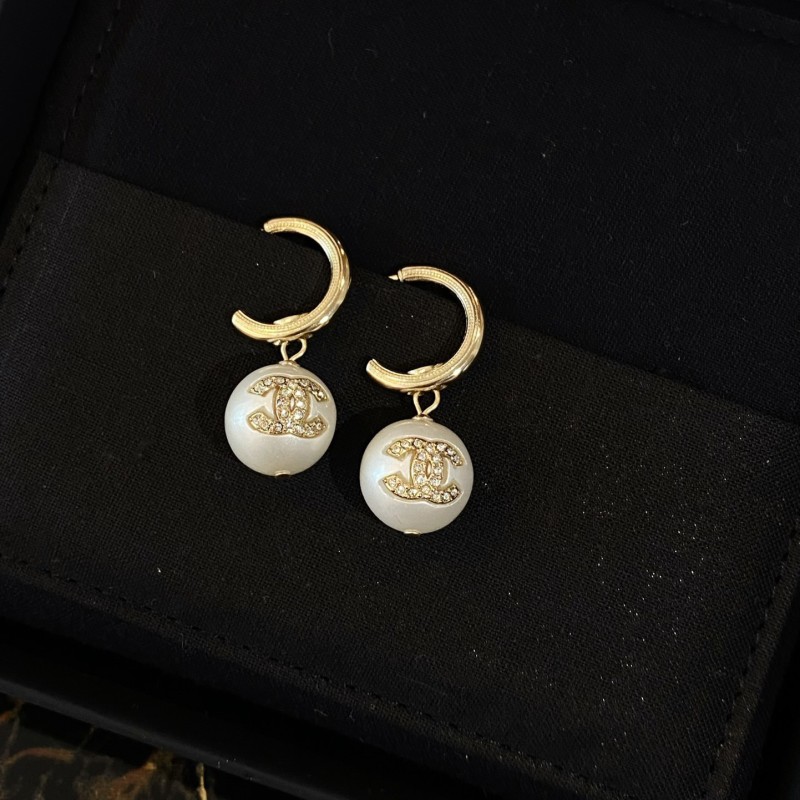 Chanel Earring