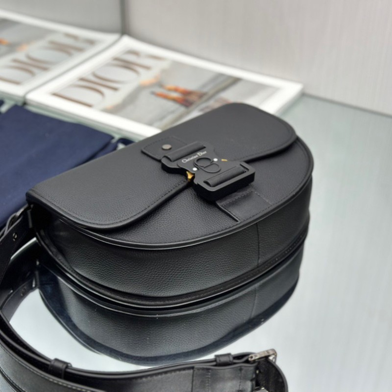 Dior Saddle Bag大号