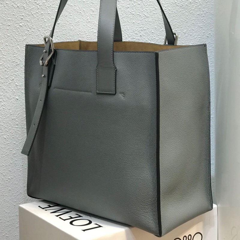 Loewe Tote bag