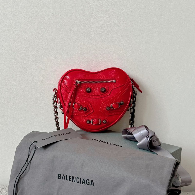 Balenciaga Cagole 爱心包