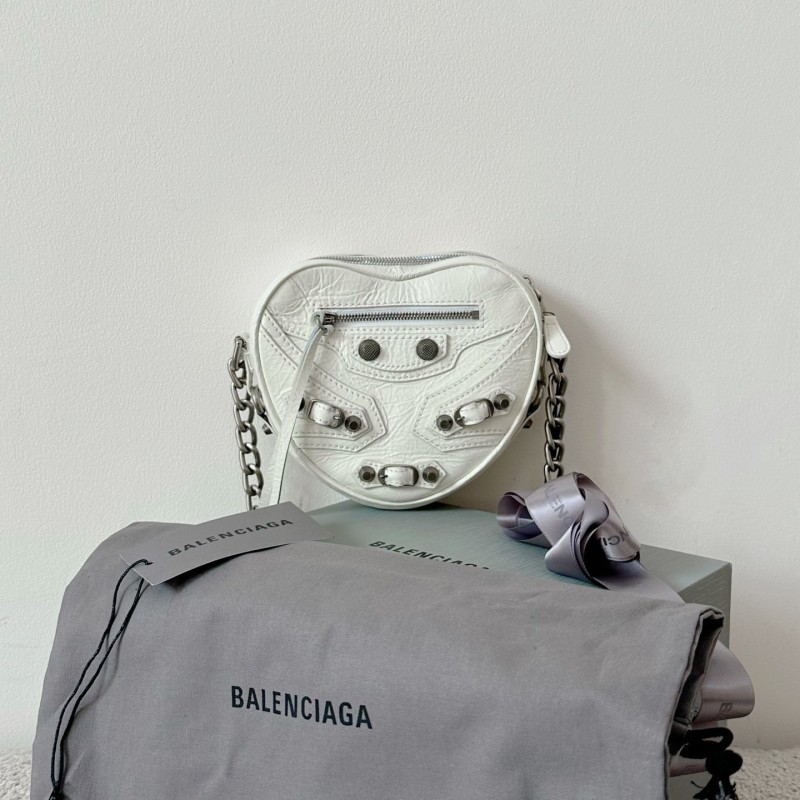 Balenciaga Cagole 爱心包