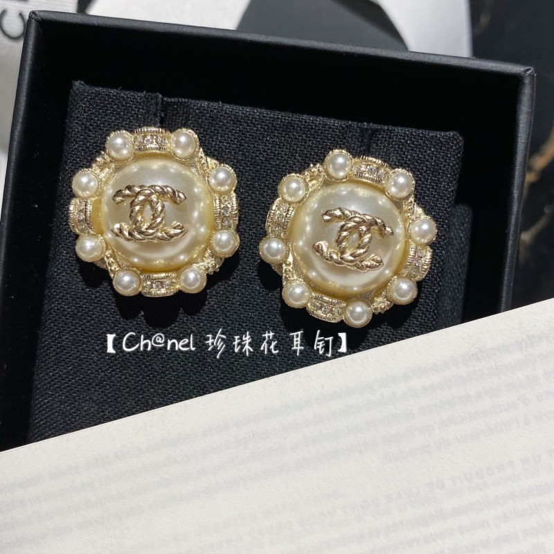 Chanel Earring