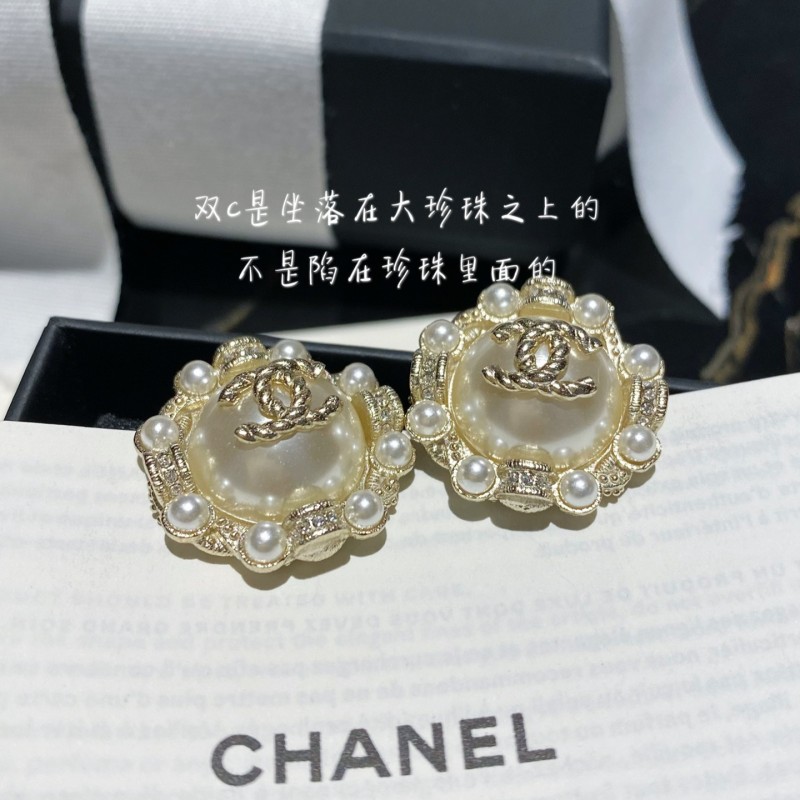 Chanel Earring