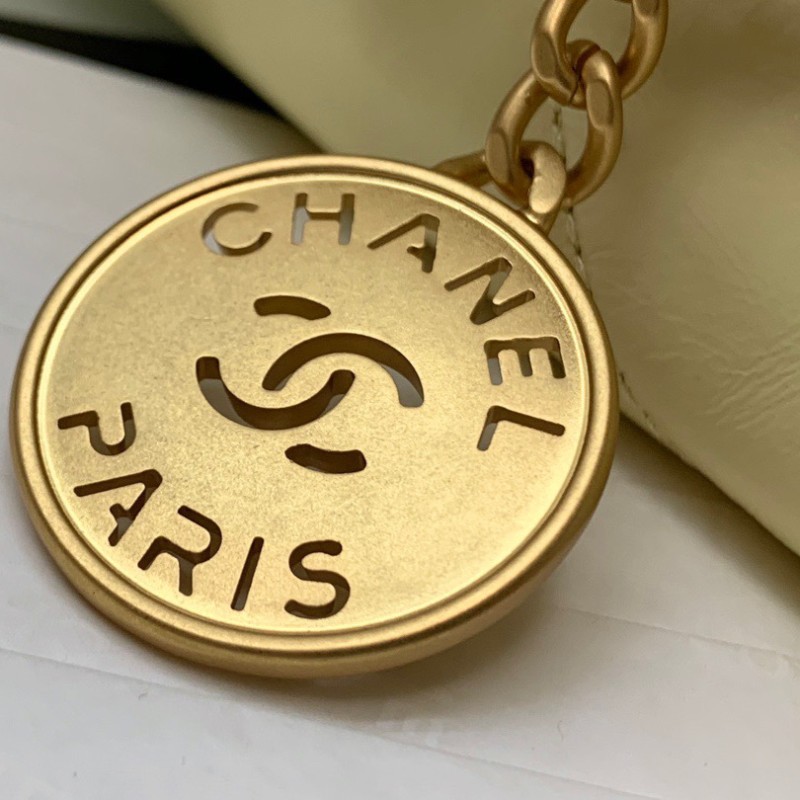 Chanel 23smini bag