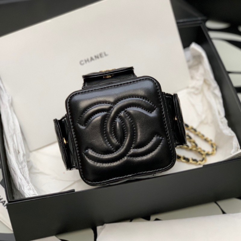 Chanel 22K Vanity Case