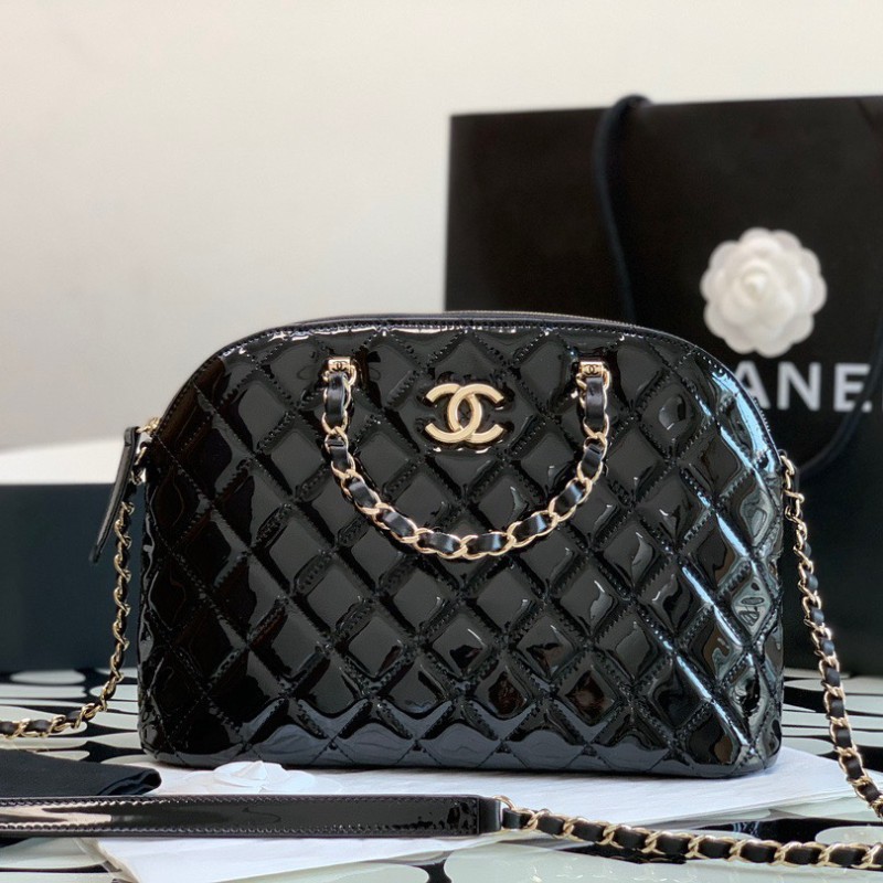 Chanel 23S 贝壳包