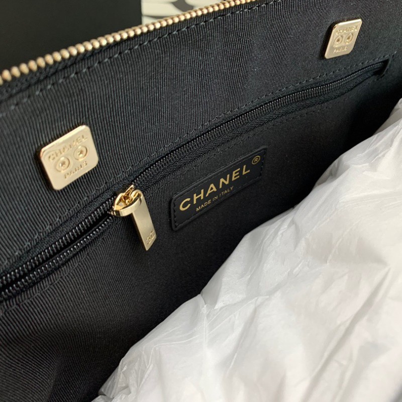 Chanel 23S 贝壳包