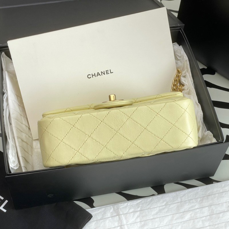 Chanel 23S 山茶花