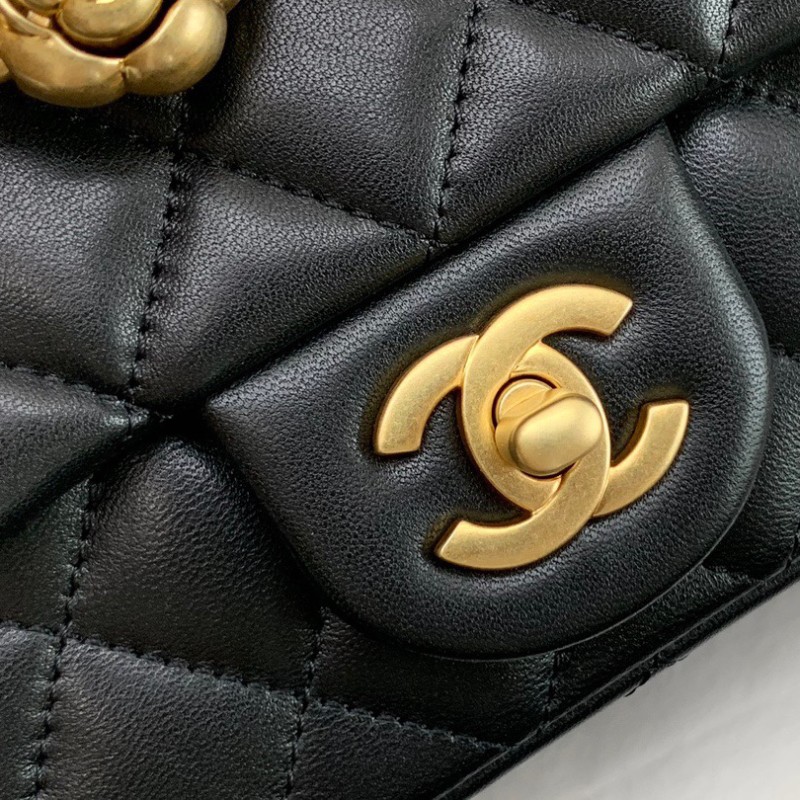 Chanel 23S 山茶花