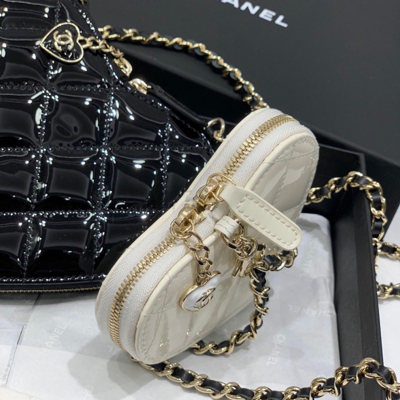 Chanel 23S 爱心包