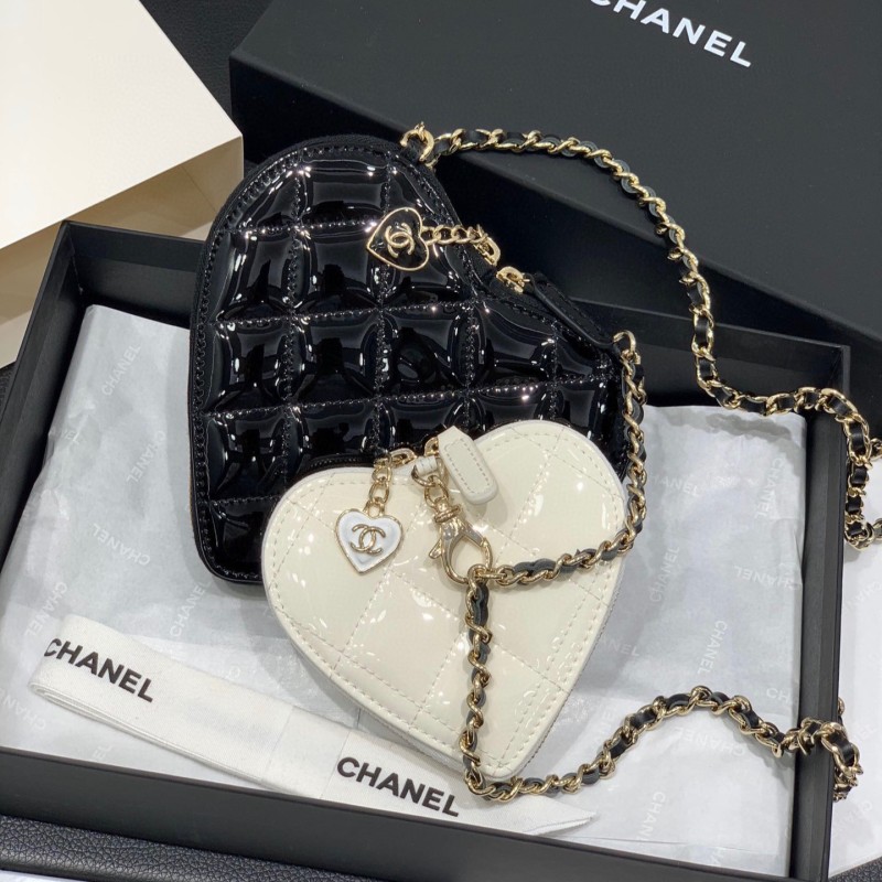 Chanel 23S 爱心包