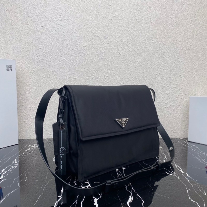 Prada Messenger Bag大号