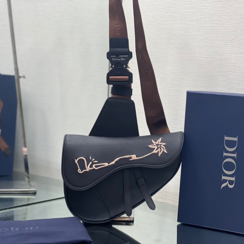 Dior Saddle Bag