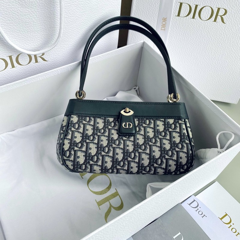 Dior Key