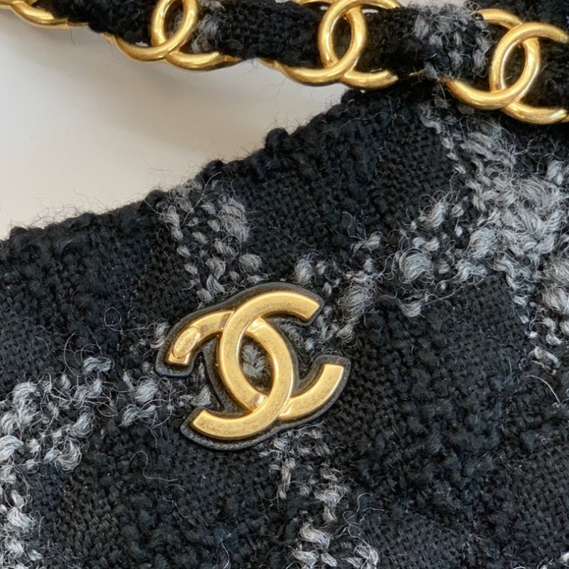 Chanel 22K Hobo