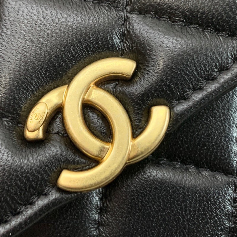 Chanel 22B