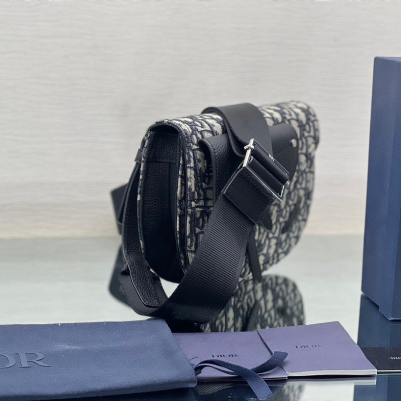 Dior Saddle Bag