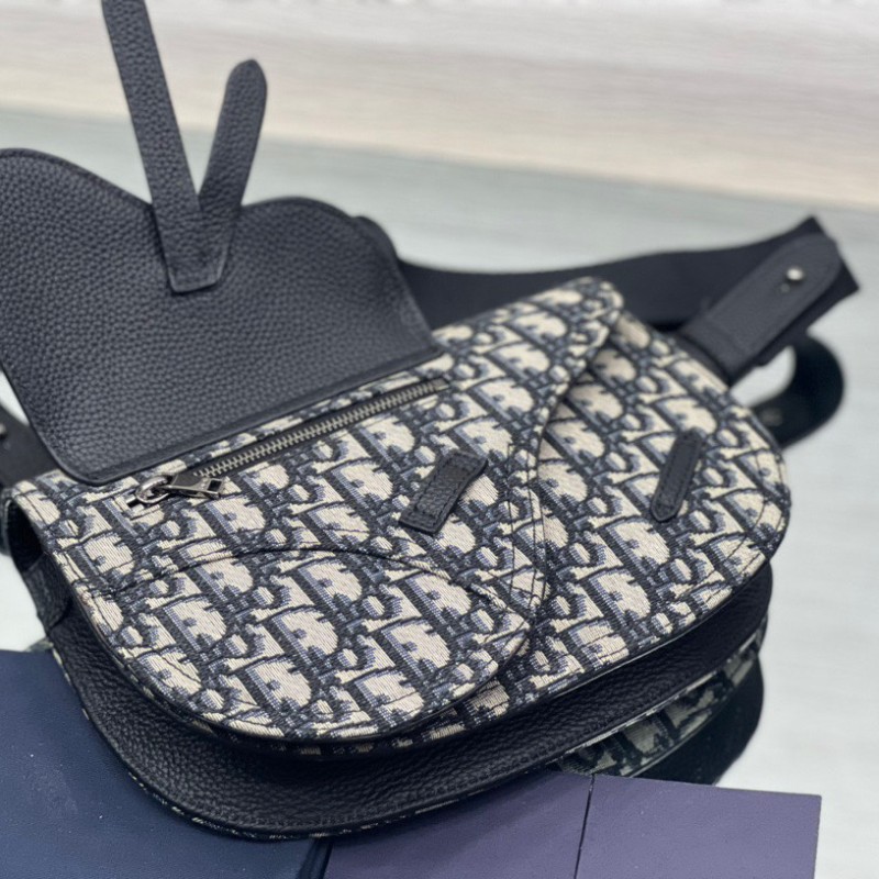 Dior Saddle Bag