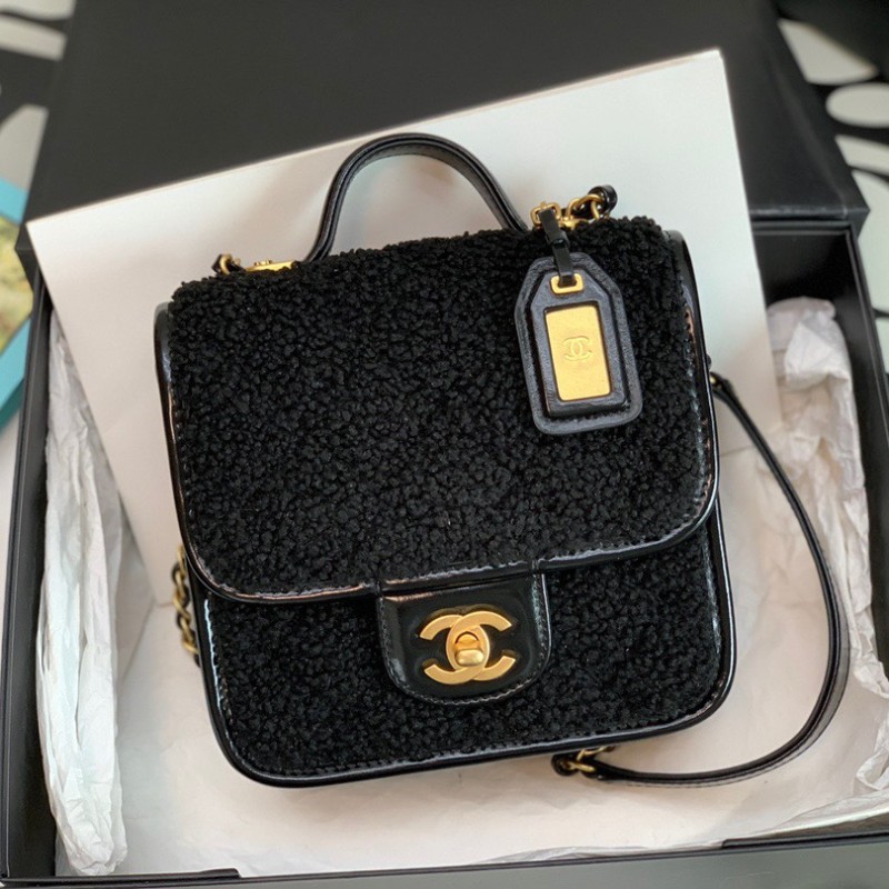 Chanel 22K Messenger bag