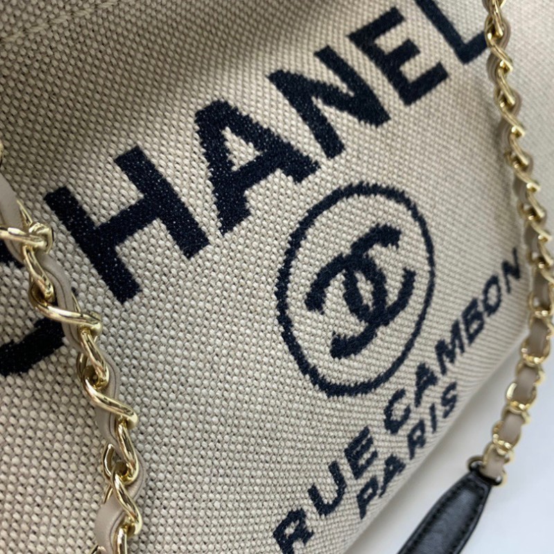 Chanel tote