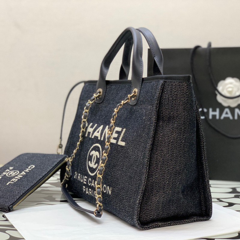 Chanel tote