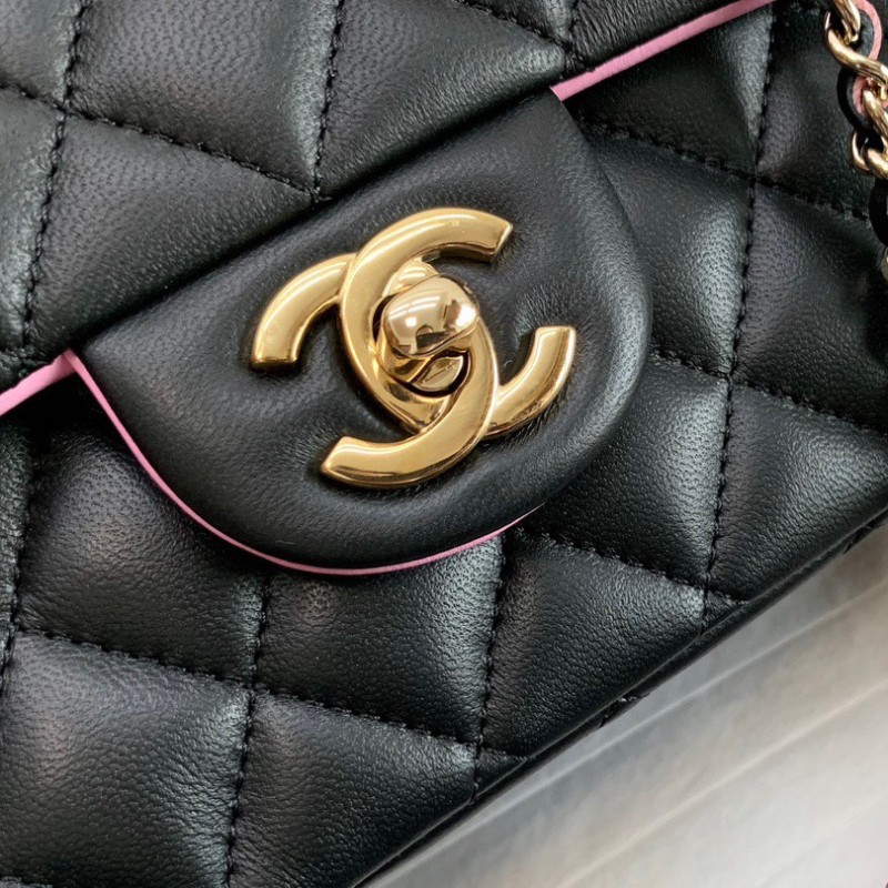 Chanel 22P CF handle